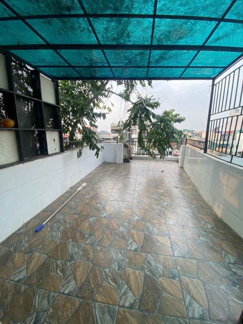 BÁN NHÀ NGỌC LÂM – MẶT HỒ TAI TRÂU – 5 TẦNG KINH DOANH – FULL NỘI THẤT 15998796