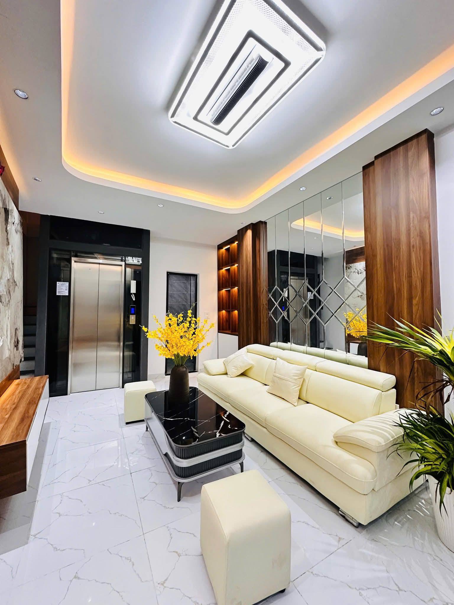 Bán nhà phố Hoàng Hoa Thám, Ba Đình, xây mới, thang máy, gần phố, 35m, 9.3 tỷ 15998805