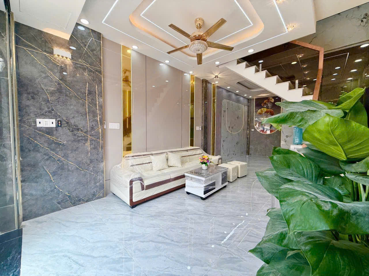 Nhà mới 1 lầu full nội thất đường 6m thông tân chánh hiệp 25 q12 15998810