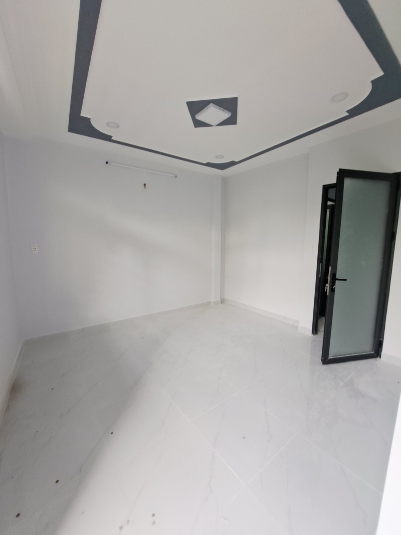 NGUYỄN TRỌNG TRÍ GIÁP AEON BÌNH TÂN 25M2 2 TẦNG SHR CHỈ 3.1 TỶ 15998816