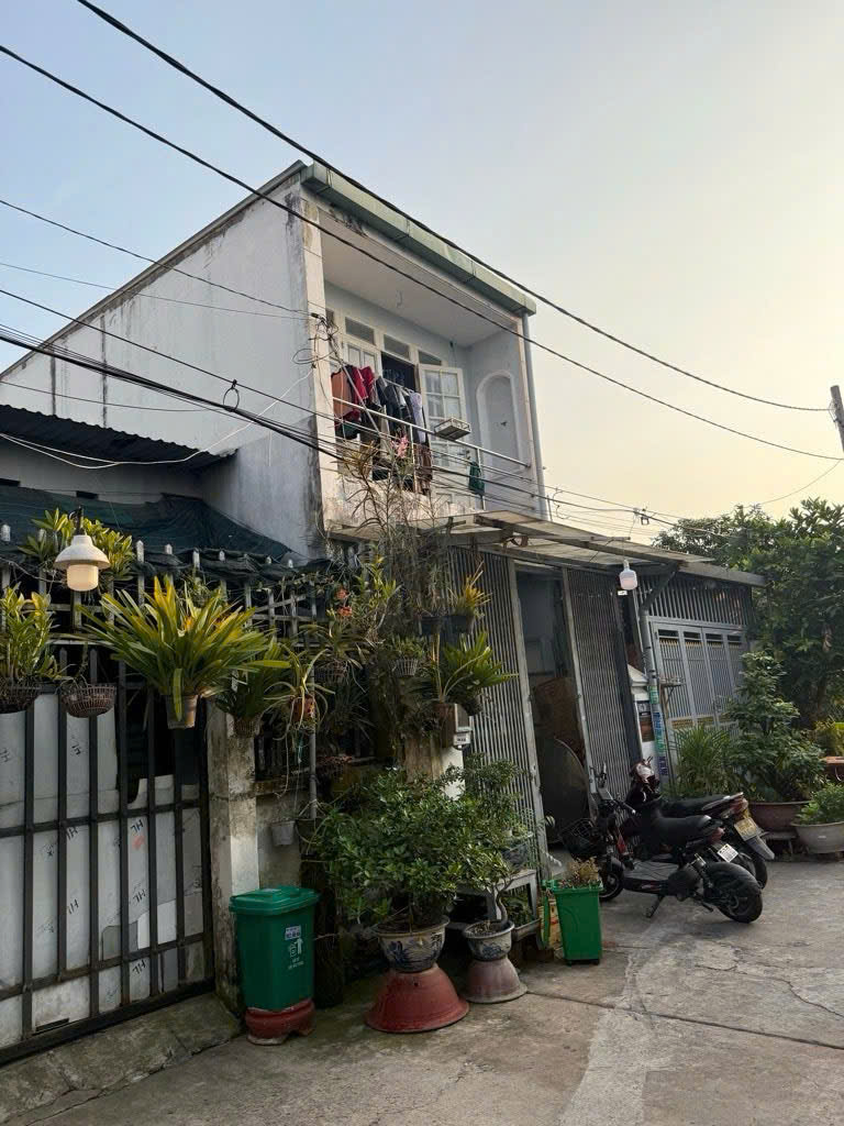 Bán nhà 105/ Nguyễn Thị Tú, BHH (mới), Bình Tân - 74m2(4x18m) - 2 tầng - 3PN - 3.3 tỷ 15998820