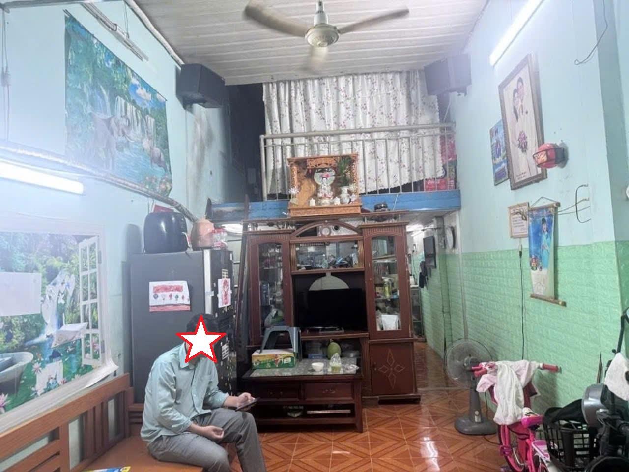 CHỈ 4.5 TỶ - 70M2 (7X10) HẺM4 3 GÁC - NGUYỄN VĂN QUÁ - QUÂN 12. 15998852