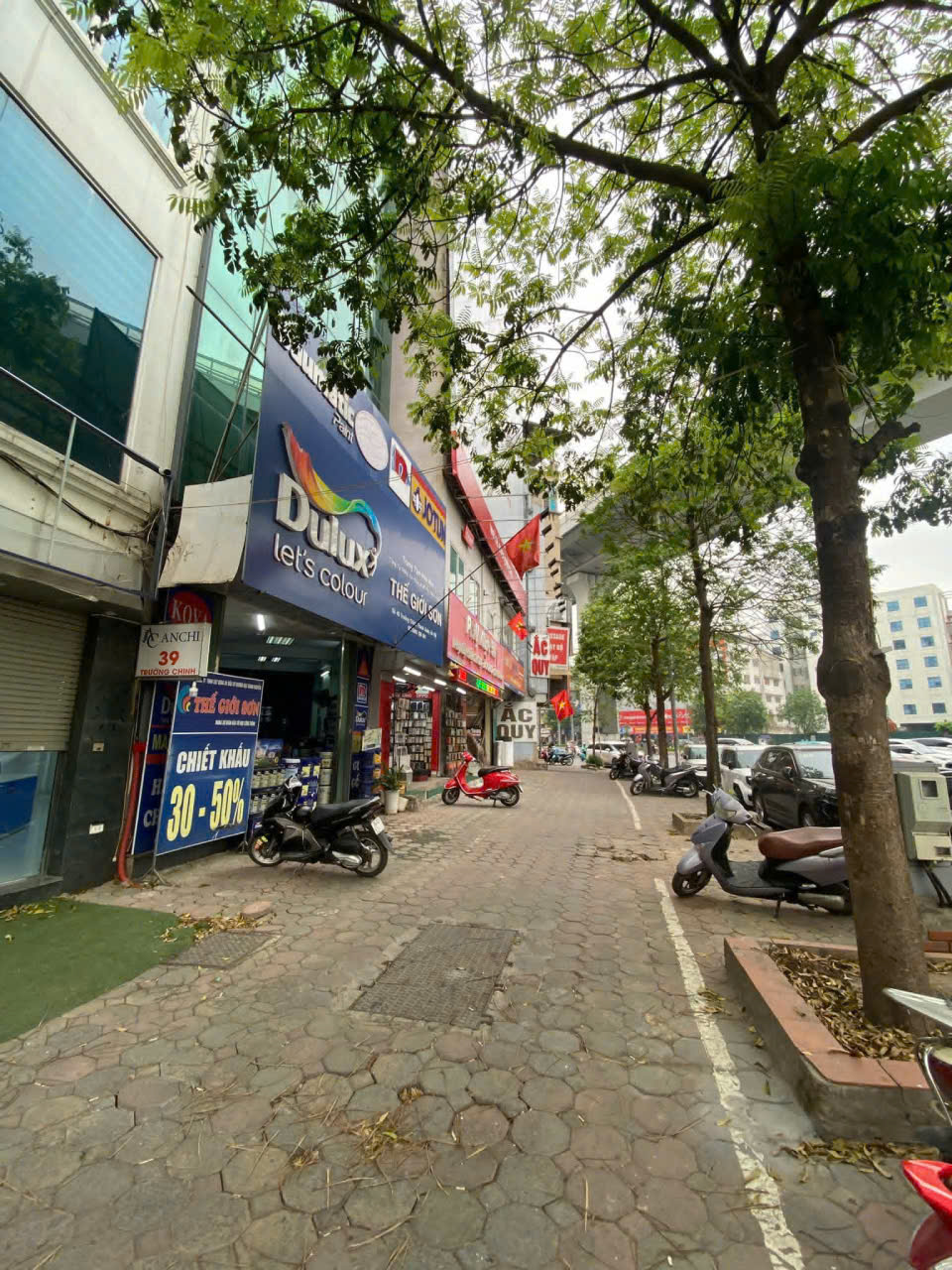 CHO THUÊ MẶT BẰNG KINH DOANH VỊ TRÍ ĐẸP TẠI MẶT PHỐ TRƯỜNG CHINH 15998857