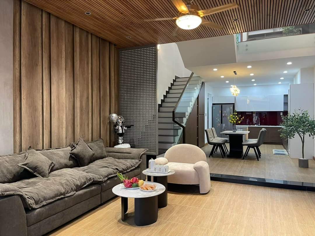 💥Bán nhà mặt tiền Đặng Huy Trứ – Hòa Minh cách biển 2p đi bộ 15998877
