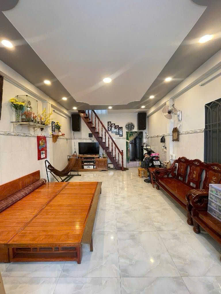 Bán nhà Đường Số 8, BHH, Bình Tân - HXH 6m - 4x10m - 4.05 tỷ(tl) 15998889