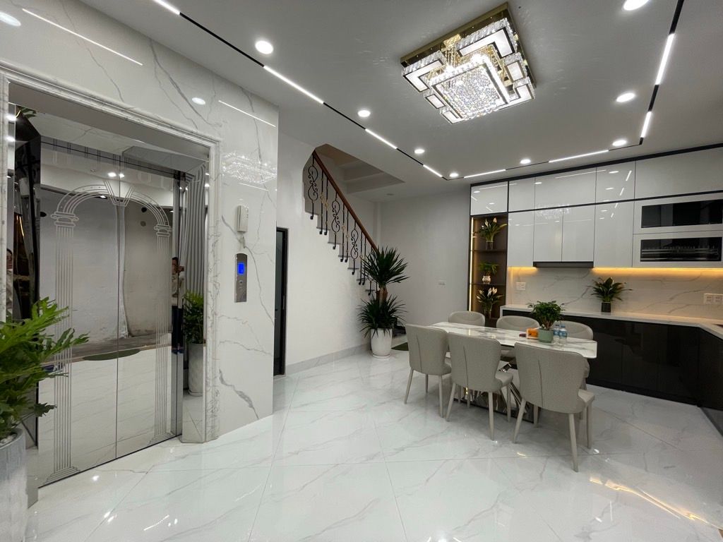 Bán nhà 6 tầng , mặt phố Đồng Cổ , diện tích 40m2, giá 27 tỷ 15998893