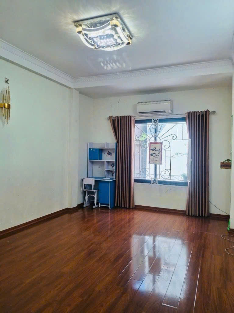 🏡✨ NHÀ ĐẸP THẠCH BÀN – Ô TÔ THÔNG – 52M² – GIÁ NHỈM 11 TỶ ✨🏡 15999011