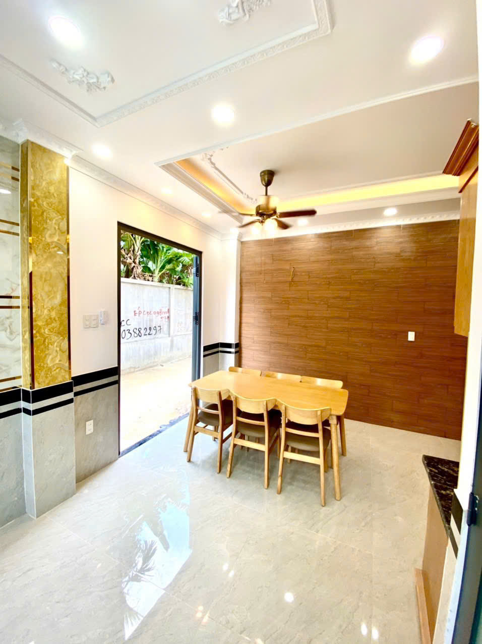 Chính chủ bán nhà 4 lầu DTSD 200m2 góc 2 mặt tiền HXH đường Cây Keo 15999021