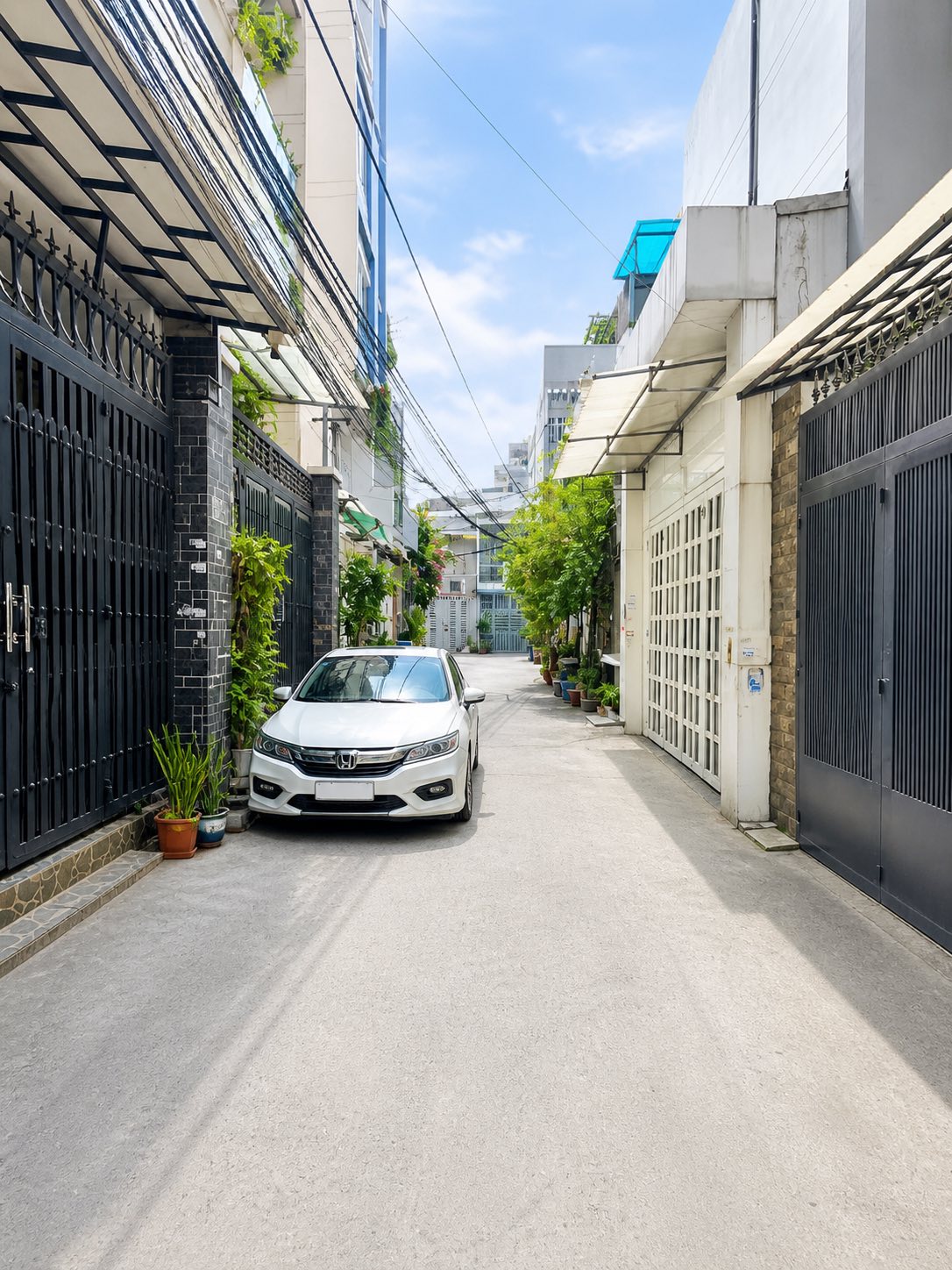 BÁN NHÀ TÂN HƯƠNG – HẺM RỘNG XE HƠI – 56M - 3 TẦNG – 7.1 TỶ TL 15999040
