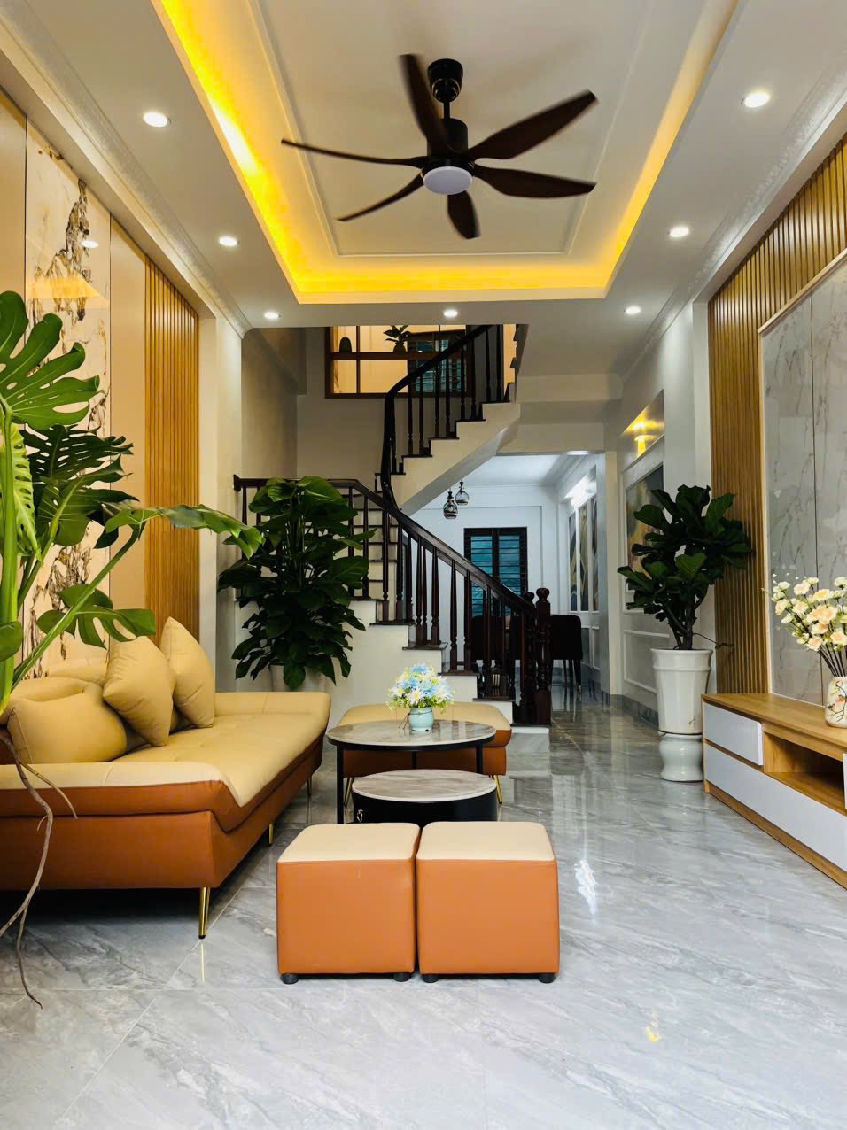 Bán căn nhà 3 tầng ngõ 167 Bình Lộc, ph Tân Bình, TP HD, 46.5m2, 3 ngủ, 3 vs, hướng tây bắc 15999061