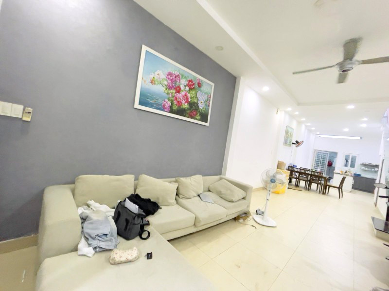 S.ốc! Nhà 2 Tầng Linh Đông 97M² – Gần Phạm Văn Đồng – Ô Tô Vào Nhà – Giá Chỉ 6.x Tỷ 15999083