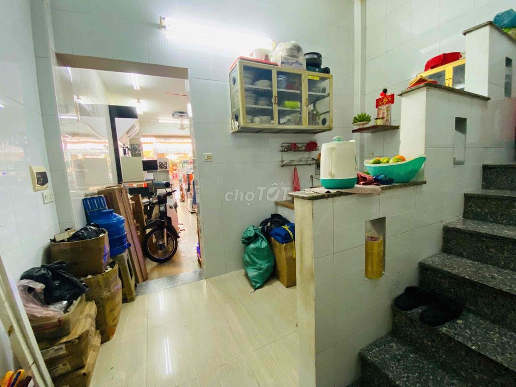 Cần Nhà Nhanh Căn Nhà trong  khu kinh doanh trung tâm Quận 5, TP HCM. 15999110