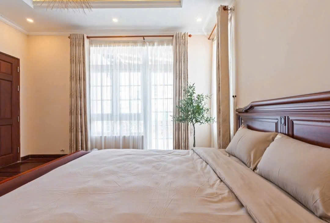 Cho thuê Villa 6 phòng Golf Valley, phường 2, Đà Lạt 36 - 40  triệu/tháng 15999111