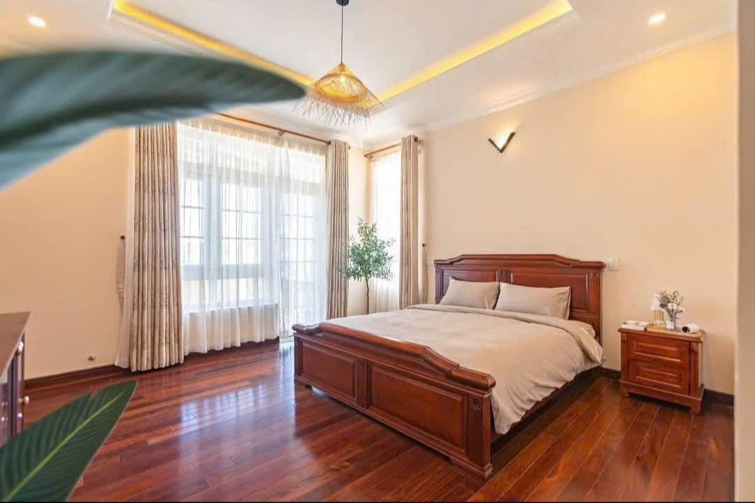 Cho thuê Villa 6 phòng Golf Valley, phường 2, Đà Lạt 36 - 40  triệu/tháng 15999111