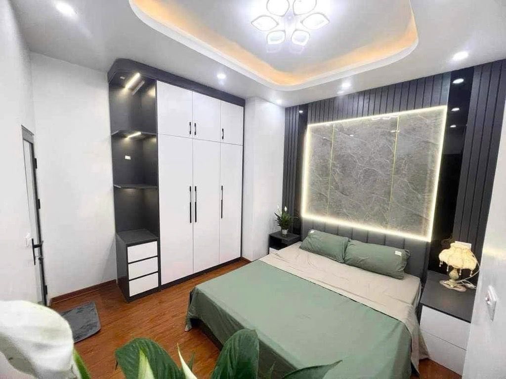 Cần bán nhà phố Trần Quý Cáp , xây mới 15m2x4 tầng chỉ 3 tỷ 95 15999115