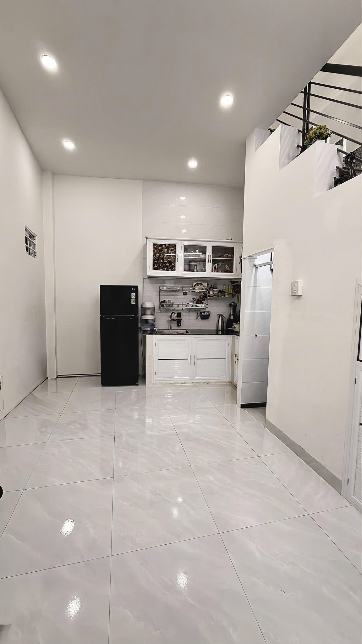 BÁN CĂN GÓC 2 TẦNG NHỎ XINH TTTP GẦN CHỢ VCN PHƯỚC HẢI 15999117