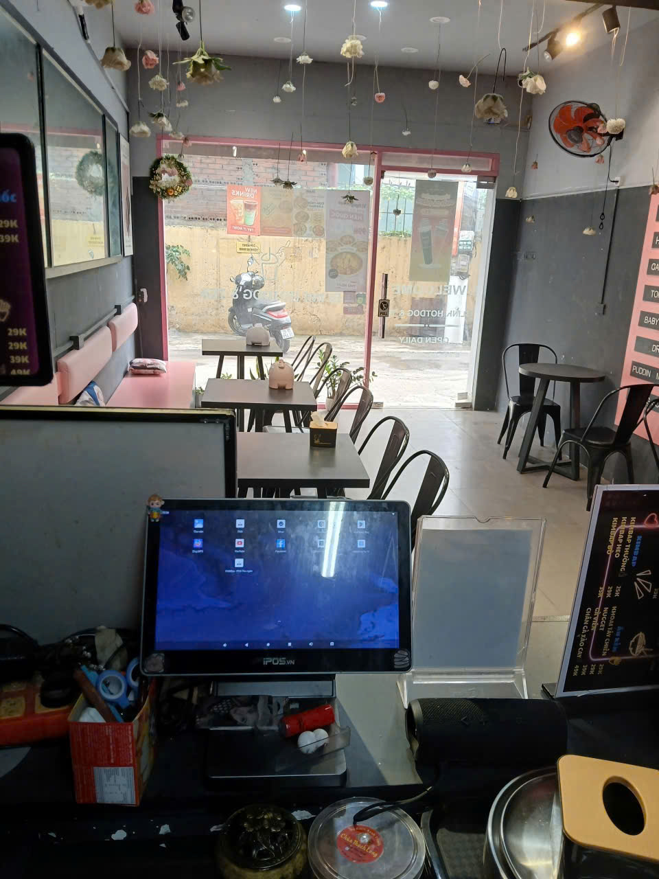 Sang nhượng quán tại Ngõ 133 Xuân Thủy, Cầu Giấy, Hà Nội. 15999158