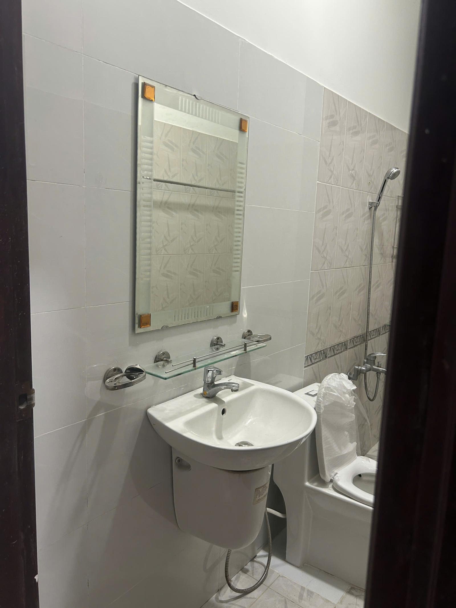 CHO THUÊ PHÒNG – PHƯỚC LONG B, Q9 , TP HCM 15999159