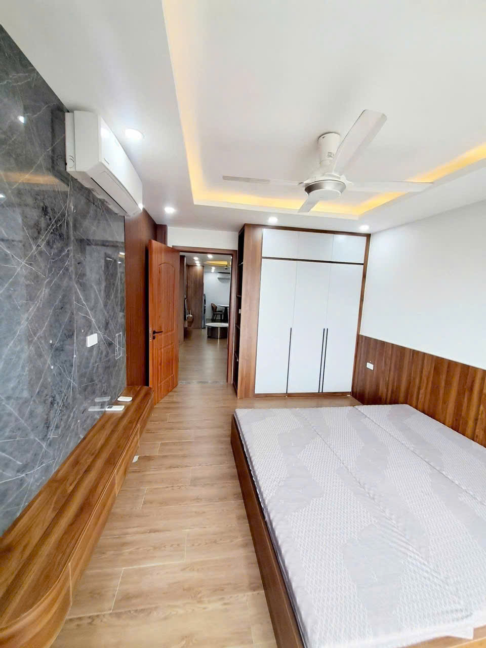 CHO THUÊ CĂN HỘ 2N1K 70M2 TẠI MINH KHAI, HAI BÀ TRƯNG, HÀ NỘI GIÁ 11TR 15999162