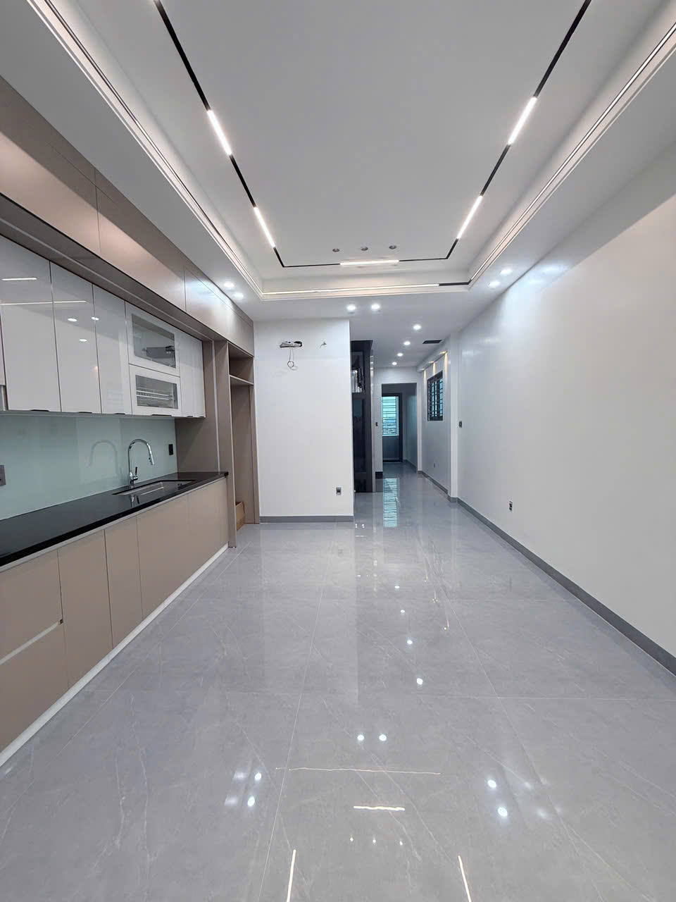 BÁN NHÀ 5 TẦNG CÓ THANG MÁY – TUYẾN 2 LÊ HỒNG PHONG – HẢI AN – GIÁ 12,5 TỶ 15999179