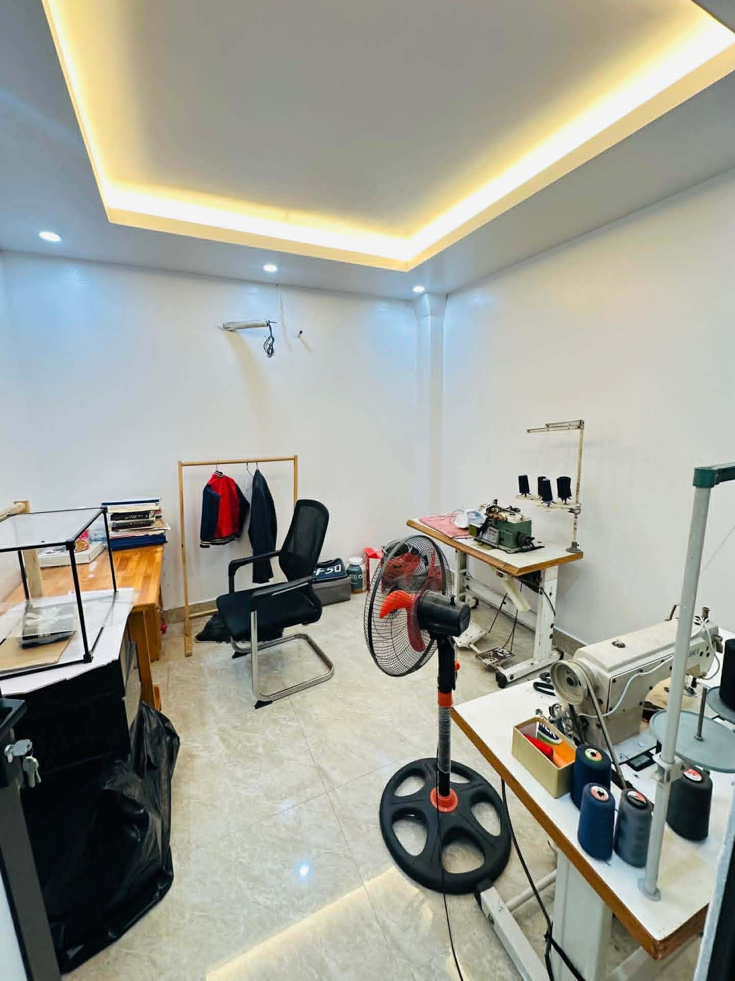NHÀ ĐẸP TÔN ĐỨC THẮNG_GẦN PHỐ_NGÕ THOÁNG_42m2 x 5T, hơn 7 tỷ 15999228