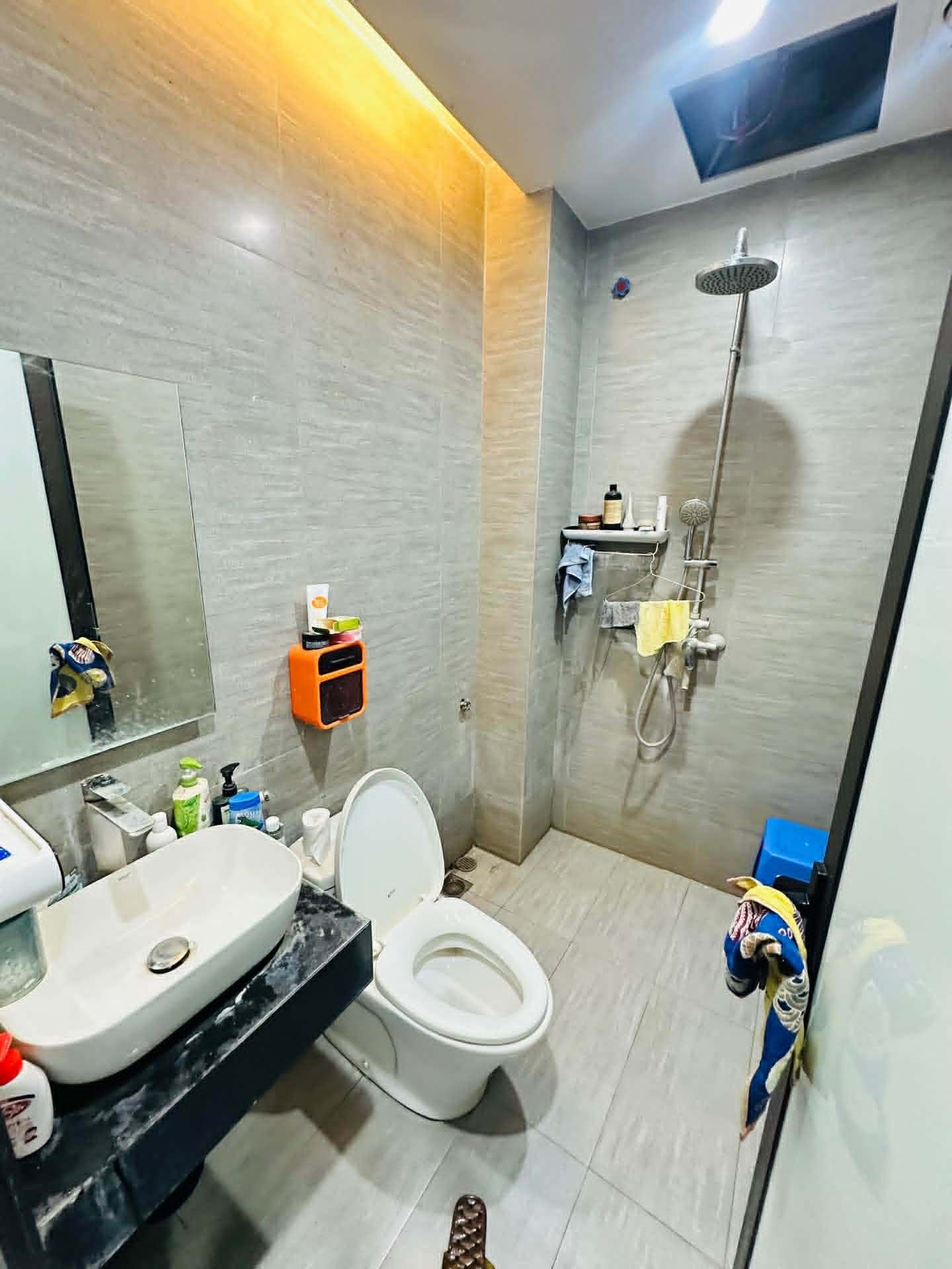 NHÀ ĐẸP TÔN ĐỨC THẮNG_GẦN PHỐ_NGÕ THOÁNG_42m2 x 5T, hơn 7 tỷ 15999228