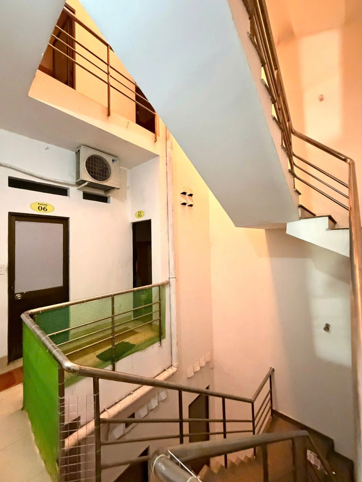 Bán nhà Mặt tiền Quốc lộ 22 - ngay Bến xe An Sương, 5,5x36m, 4 Tầng - HĐ 30 tr, chỉ 19,9 tỷ. 15999323