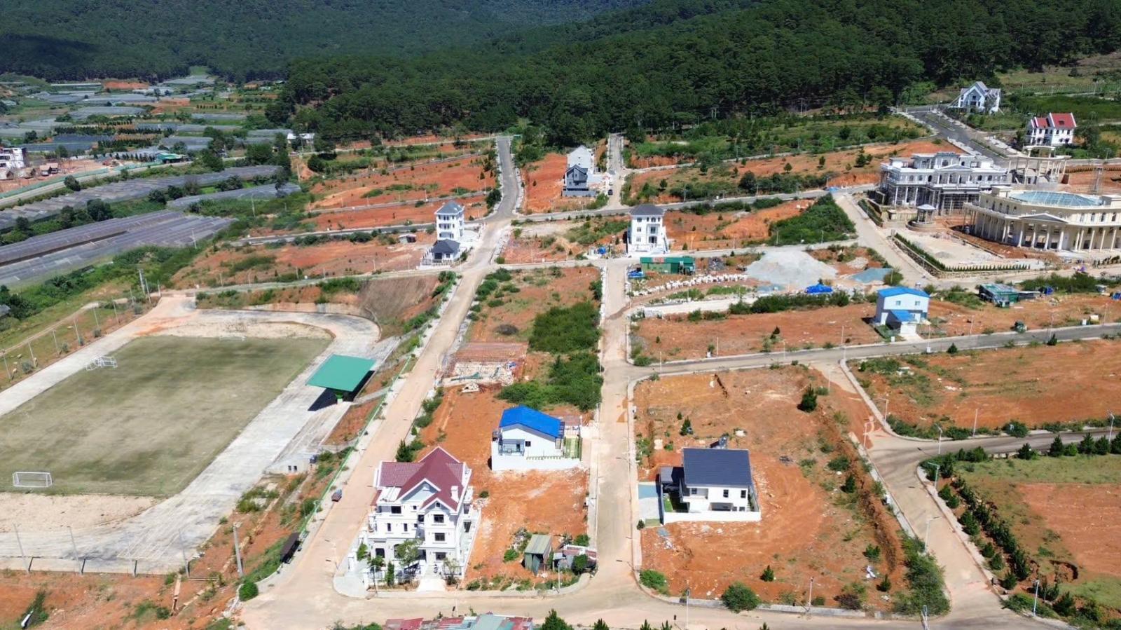 BÁN ĐẤT SỔ RIÊNG FULL THỔ CƯ – KĐT VẠN XUÂN, P. LANGBIANG - TP ĐÀ LẠT chỉ 2,3 tỷ 15999324