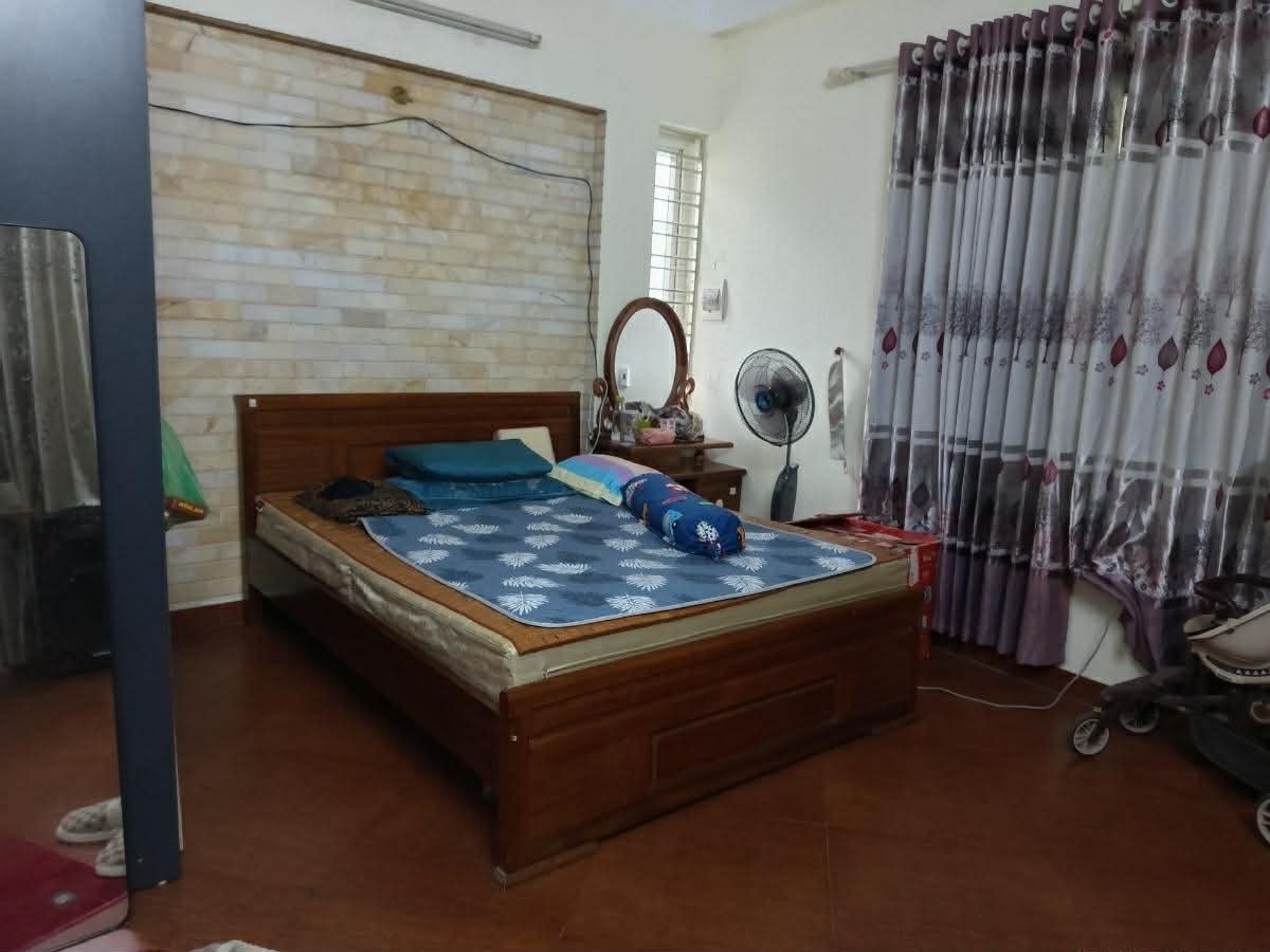 NHÀ MỚI LÔ GÓC - THÔNG THOÁNG ĐẸP KENG - TRUNG TÂM BA ĐÌNH - KINH DOANH HỢP LÝ - HƠN 8 TỶ

 15999329