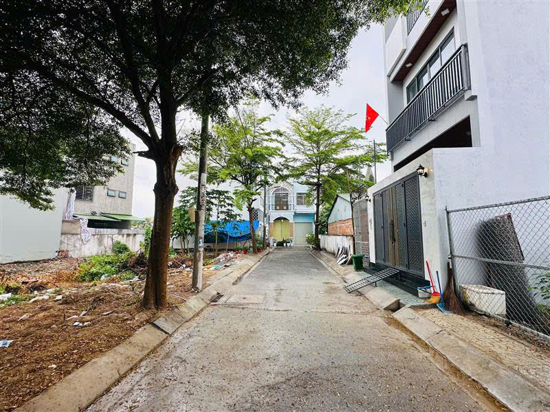 BÁN ĐẤT GIÁ RẼ 5x16 Chỉ 4 Tỷ 390 HUỲNH TẤN PHÁT NHÀ BÈ 15999337