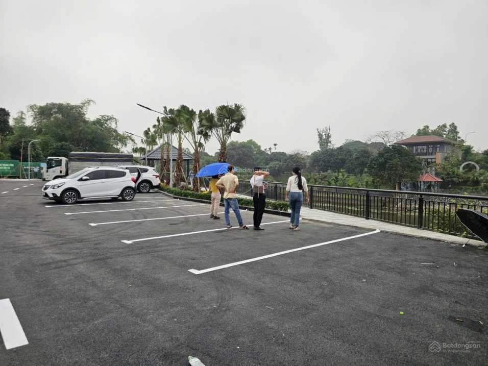 Bán đất cắt lỗ view Hồ Tân Xã Hòa Lạc gần Đại Học Quốc Gia giá chỉ hơn 3 Tỷ 15999372