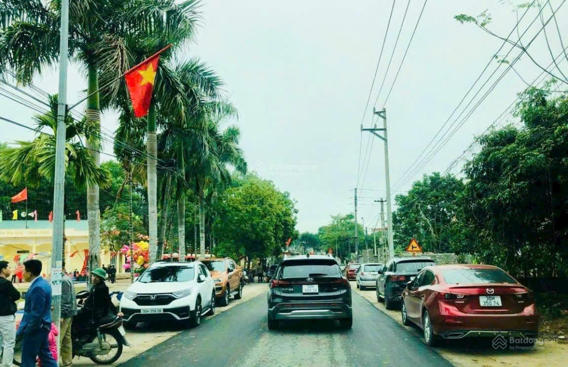 Bán đất cắt lỗ view Hồ Tân Xã Hòa Lạc gần Đại Học Quốc Gia giá chỉ hơn 3 Tỷ 15999372