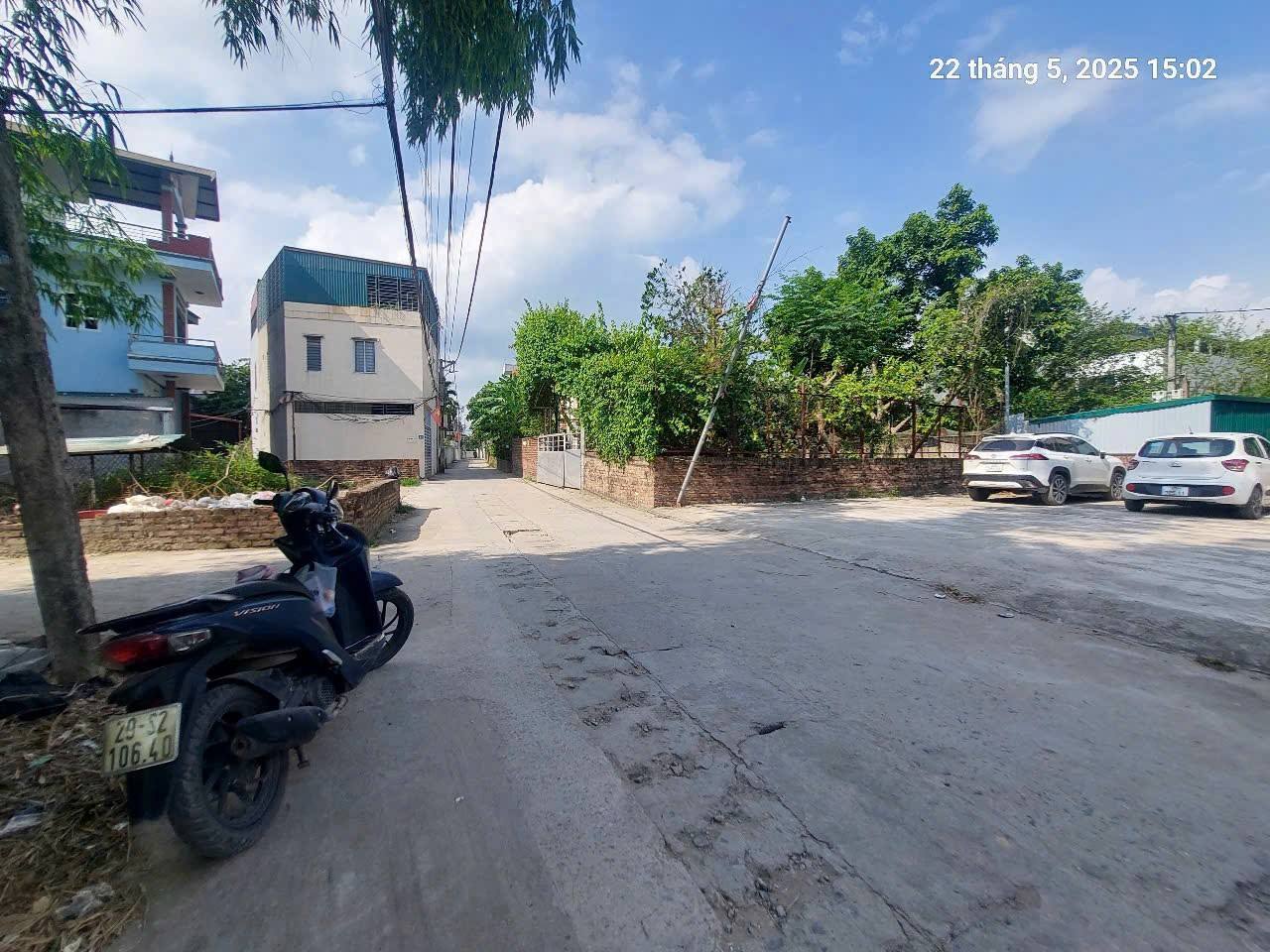 Chủ cần bán đất Nam Hồng 108m2, mt4.5m, 6.3 tỷ, Đông Anh, gần bãi để xe, ô tô vào sân. 15999374