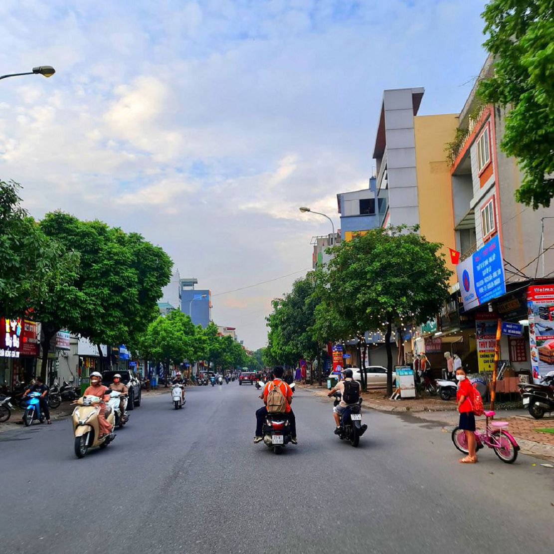 101,1m2 đất trục chính kinh doanh HVNN Trâu Quỳ, Gia Lâm, Hà Nội. Lh 0989894845 15999385