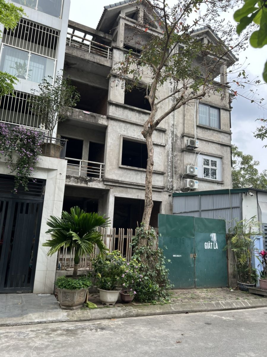 Cần cho thuê biệt thự xây thô tại đường Bát Khối - Long Biên - Hà Nội 15999393