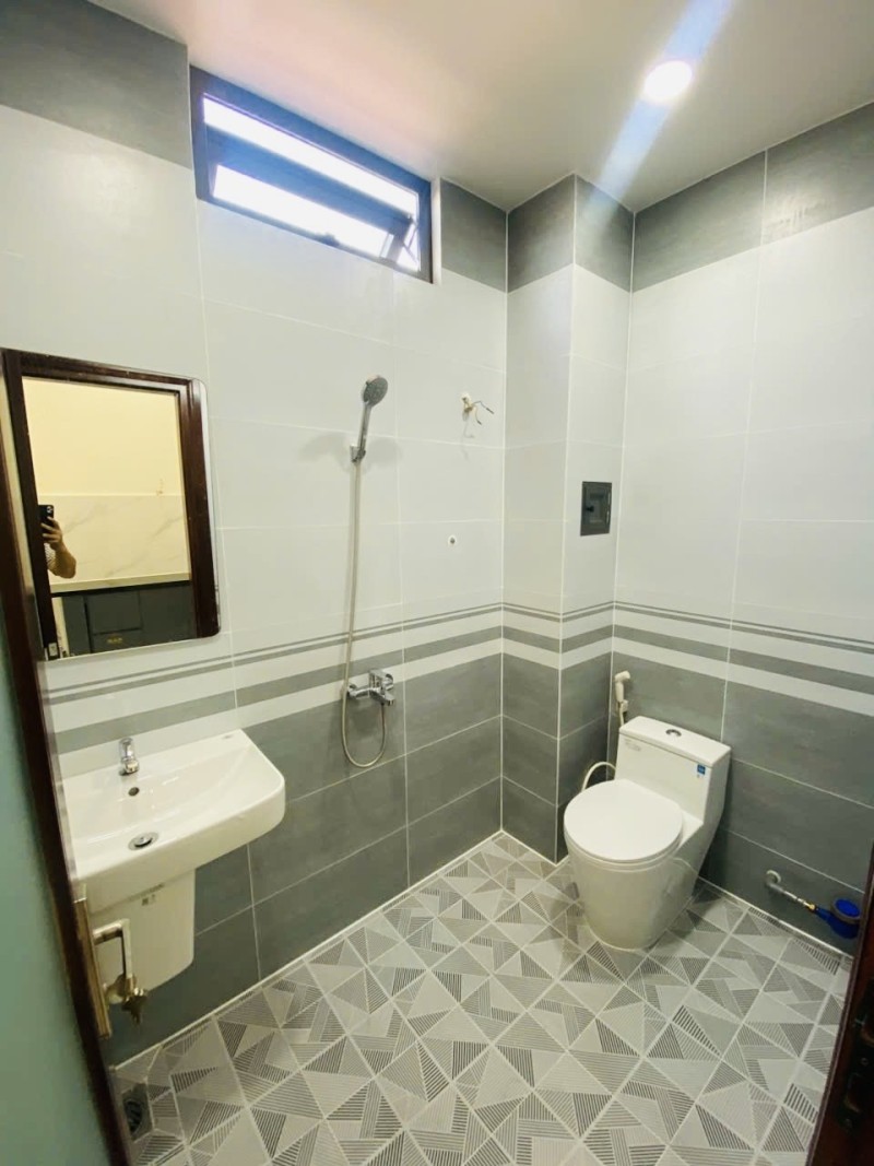Bán nhà đường số 10, Phường Tam Bình, Thủ Đức,TP HCM. DT 100m2, 2 tầng. Giá 7.9 tỷ, SHR - 0933125879 15999408