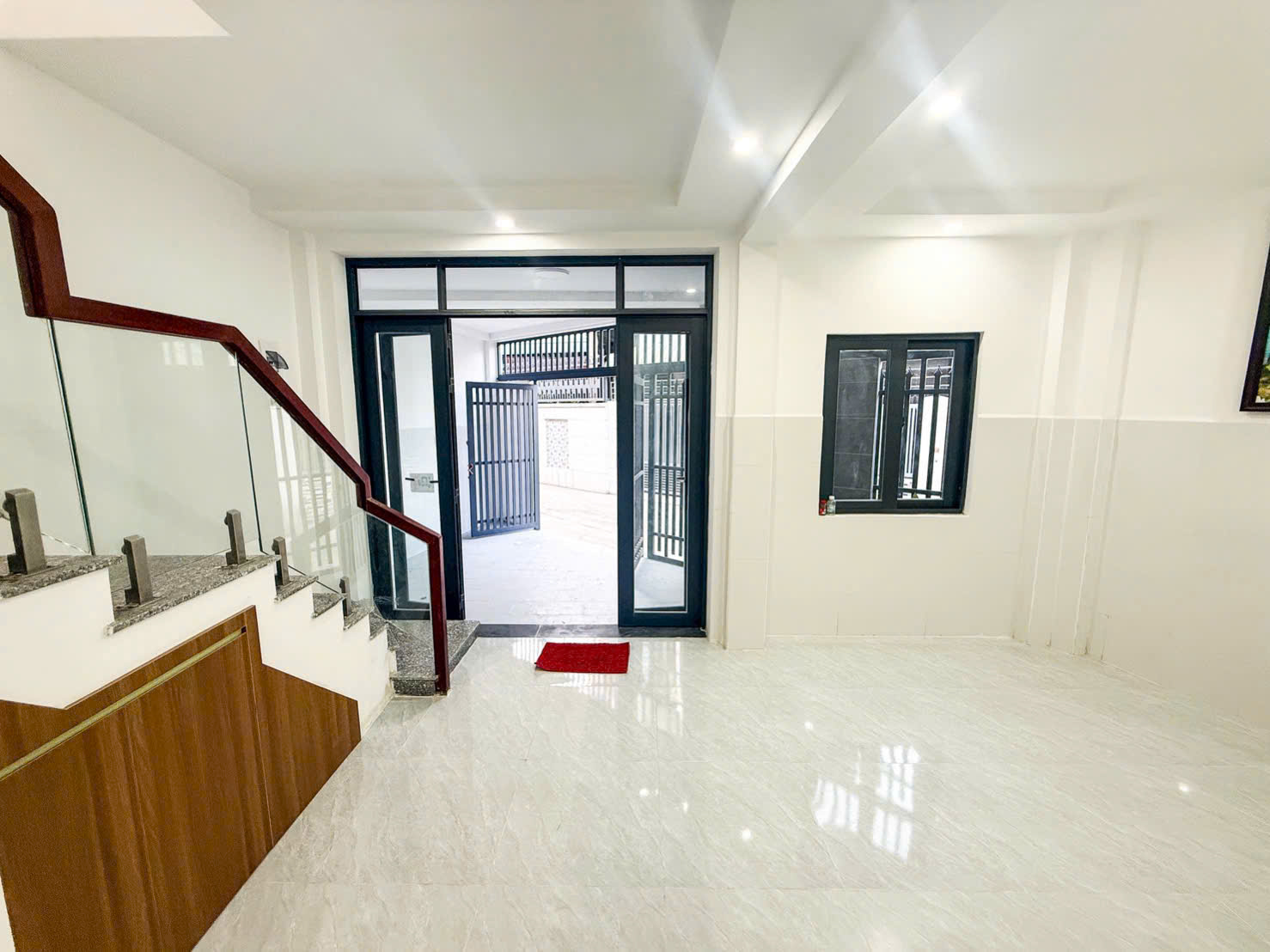 Bán nhà 1 trệt 1 lầu 50m2 có hoàn công đường ô tô (P. Bửu Hoà) chỉ 2,680 tỉ 15999424