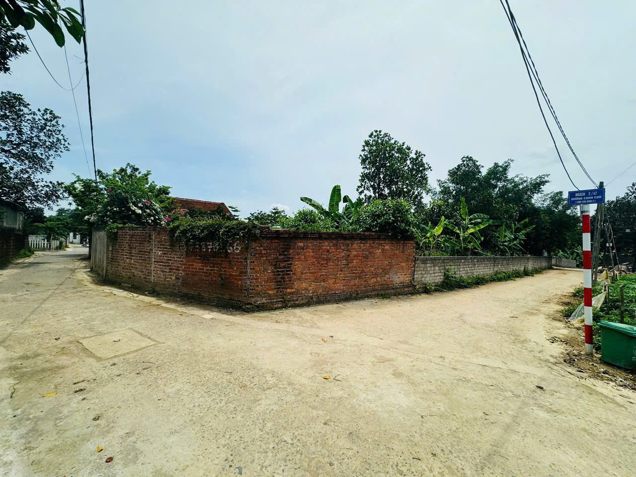 Đầu tư thông minh lô đất 100m2 gần Tân Xã, khu vực trung tâm Hòa Lạc 15999427