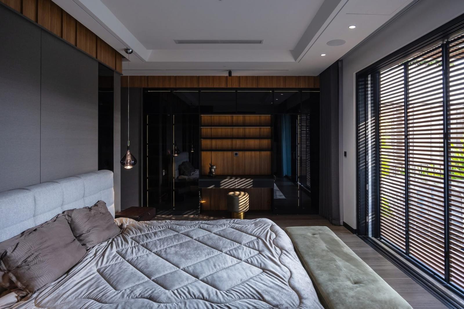 BÁN NHÀ VĂN CAO LIỄU GIAI, Ô TÔ VÀO NHÀ, 6 TẦNG THANG MÁY, 54M, CHỈ 20 TỶ 15999461