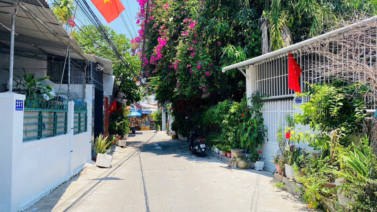 Nhà 3 Tầng Mới Đẹp Gần Biển Đường Oto Gần Biển Nha Trqang 15999496