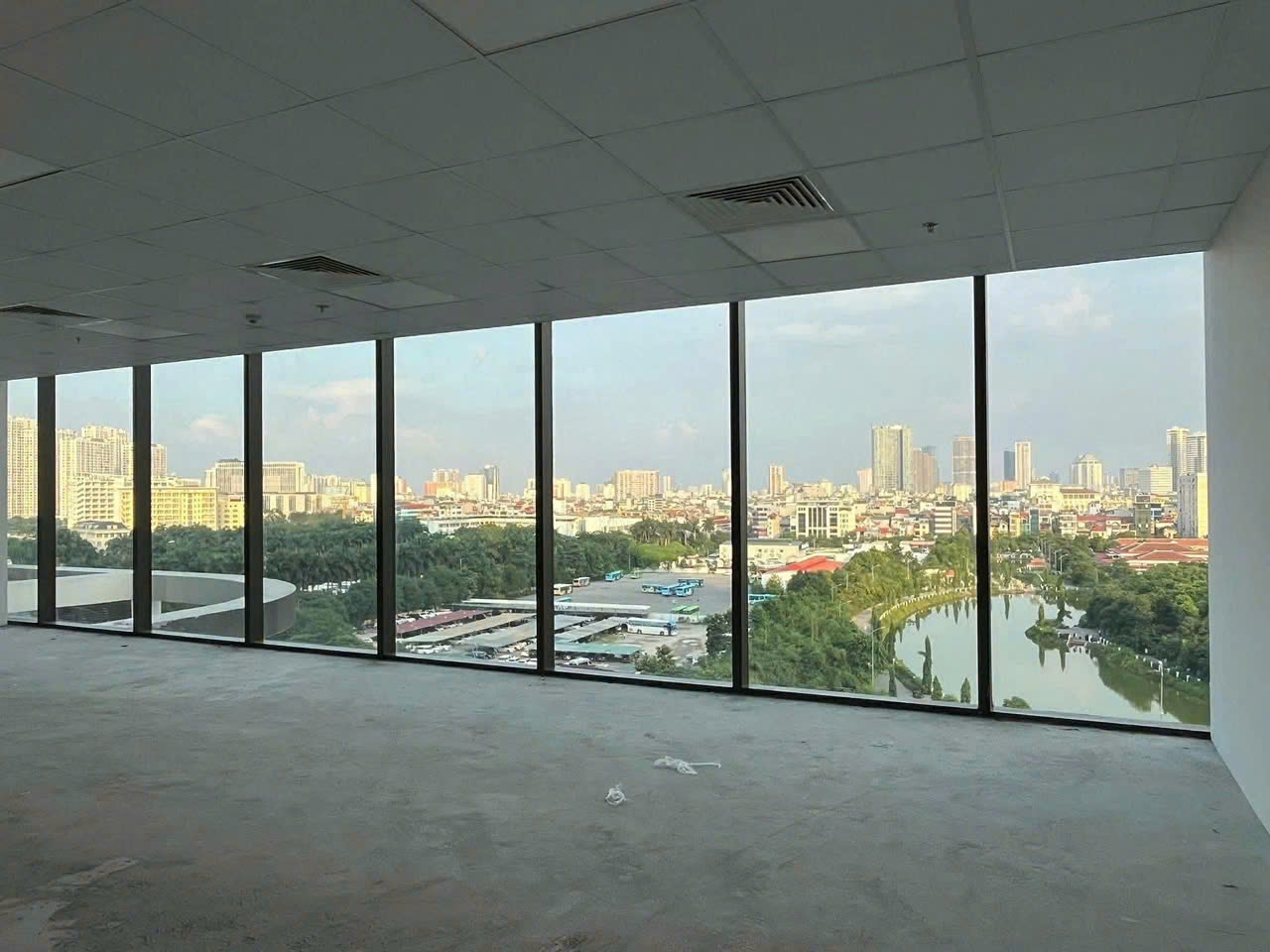 CHÍNH CHỦ CHO THUÊ VĂN PHÒNG HẠNG A – ROX TOWER, GOLDMARK CITY  VIEW ĐẸP – DIỆN TÍCH LINH HOẠT – 15999505