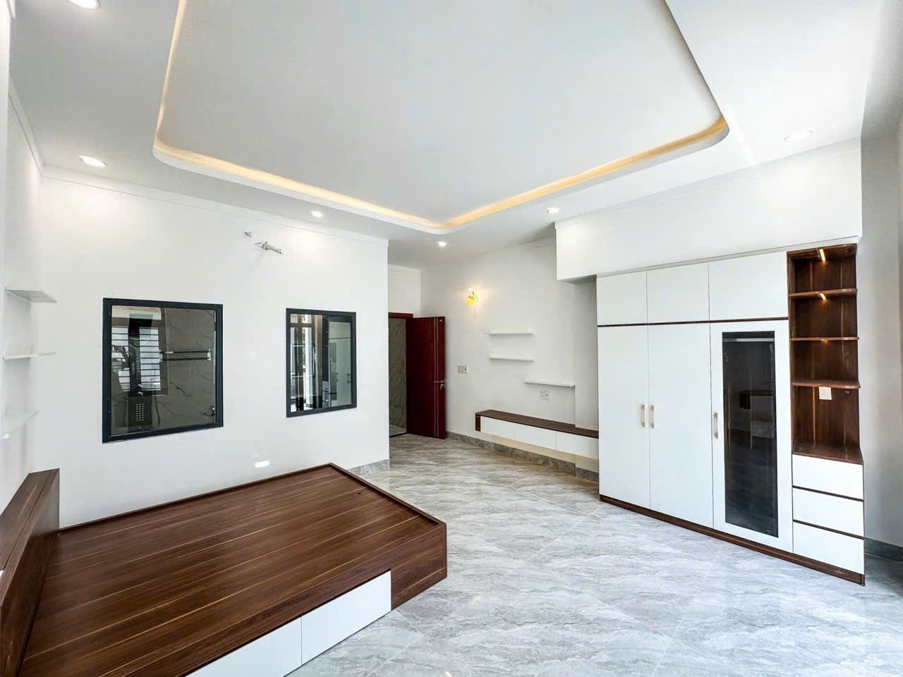 🎉🎉 BÁN NHÀ 1 TRỆT 3 LẦU 90m2 KDC P. HOÁ AN chỉ 5 tỉ 15999561