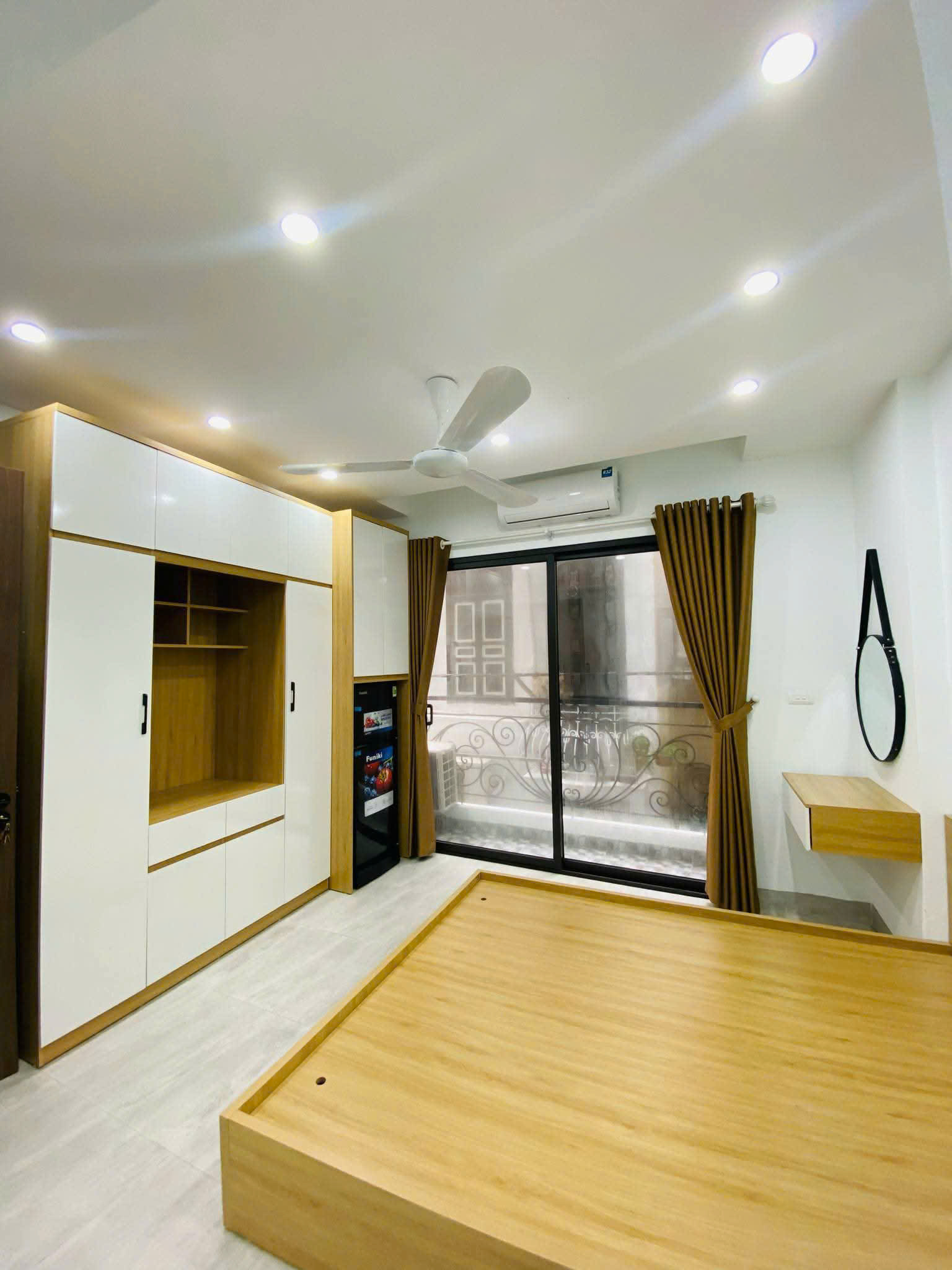 CHÍNH CHỦ CHO THUÊ PHÒNG ĐẸP ĐẦY ĐỦ TIỆN NGHI TẠI NGÕ PHỐ CỰ LỘC, PHƯỜNG THƯỢNG ĐÌNH, QUẬN THANH 15999573