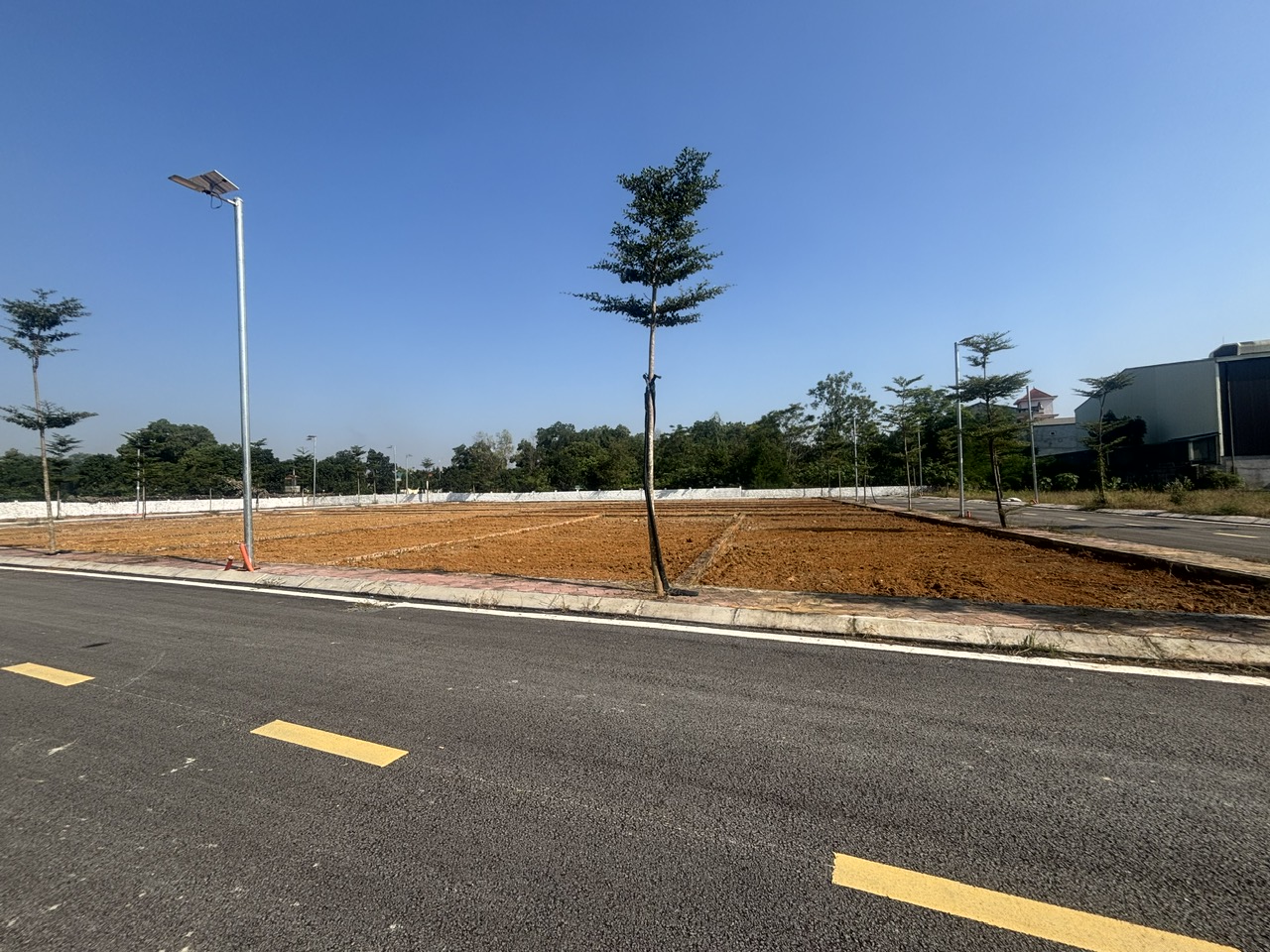 Bán gấp đất nền Quốc Oai 138m2 (7x17.75m), sổ đỏ, 50tr/m2. LH: 0969408828 15999609