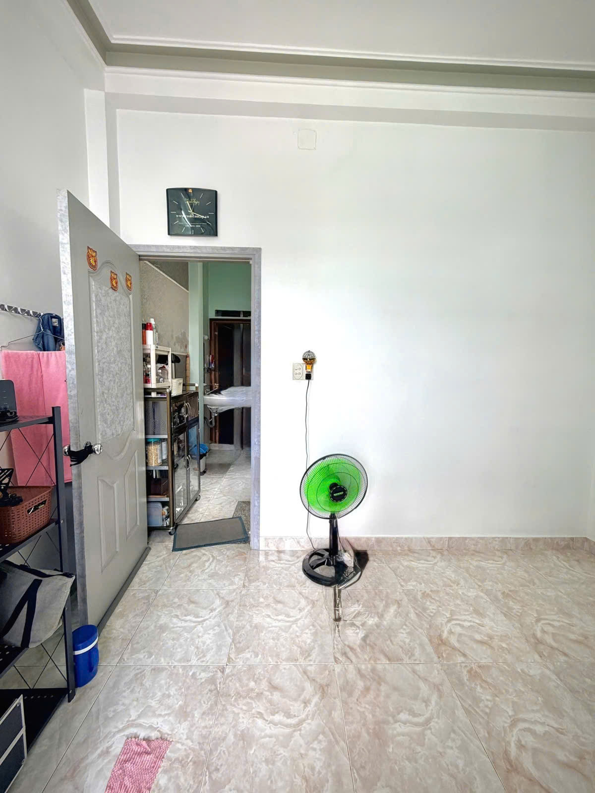 LÊ VĂN QUỚI HIẾM CÓ NHÀ 40M2 4 TẦNG 4PN 3WC SÂN THƯỢNG SHR NHỈNH 4 TỶ 15999617