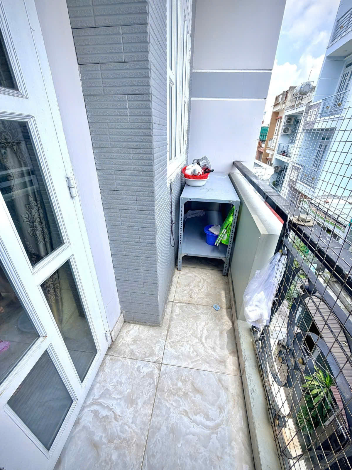 LÊ VĂN QUỚI HIẾM CÓ NHÀ 40M2 4 TẦNG 4PN 3WC SÂN THƯỢNG SHR NHỈNH 4 TỶ 15999617