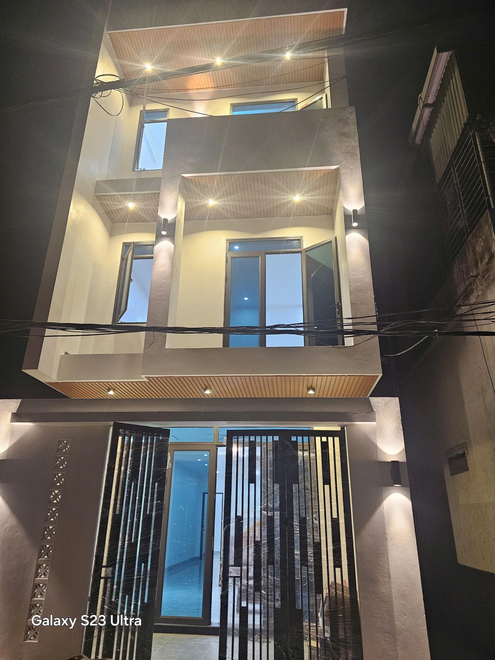 NHÀ CHÍNH CHỦ - GIÁ TỐT - Vị Trí Đẹp Tại Ngõ 51 Phạm Nhật Thuật, Phường Nam Hoa Lư, Ninh Bình 15999704