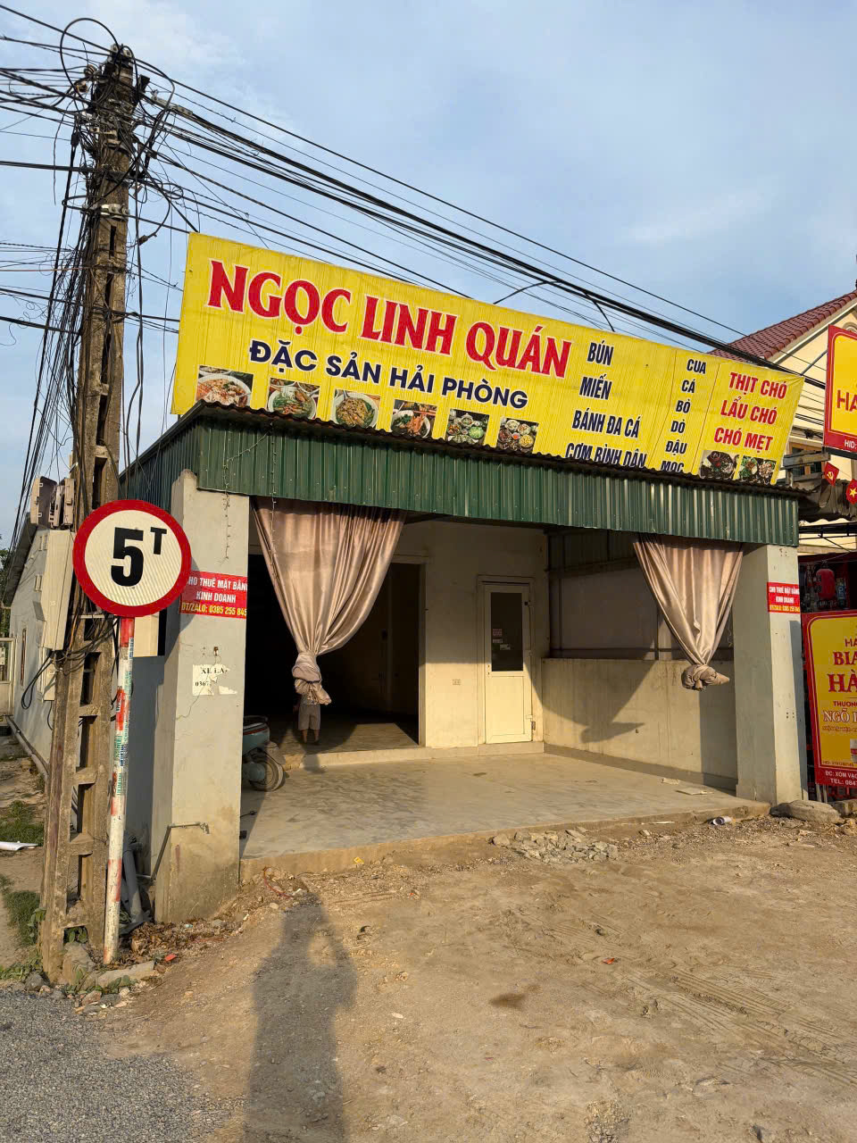 CẦN CHO THUÊ MB KINH DOANH CÓ VỊ TRÍ ĐẸP ĐỐI DIỆN VSIP LUXSHARE HƯNG NGUYÊN - THỊ TRẤN HƯNG NGUYÊN 15999732