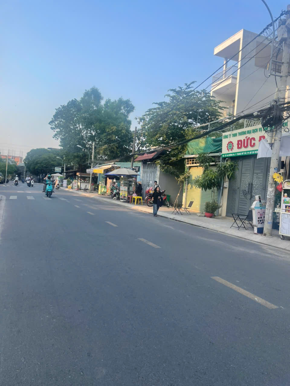 CĂN HỘ DỊCH VỤ 21 PHÒNG – NGAY CVPM QUANG TRUNG – DÒNG TIỀN KHỦNG 15999739