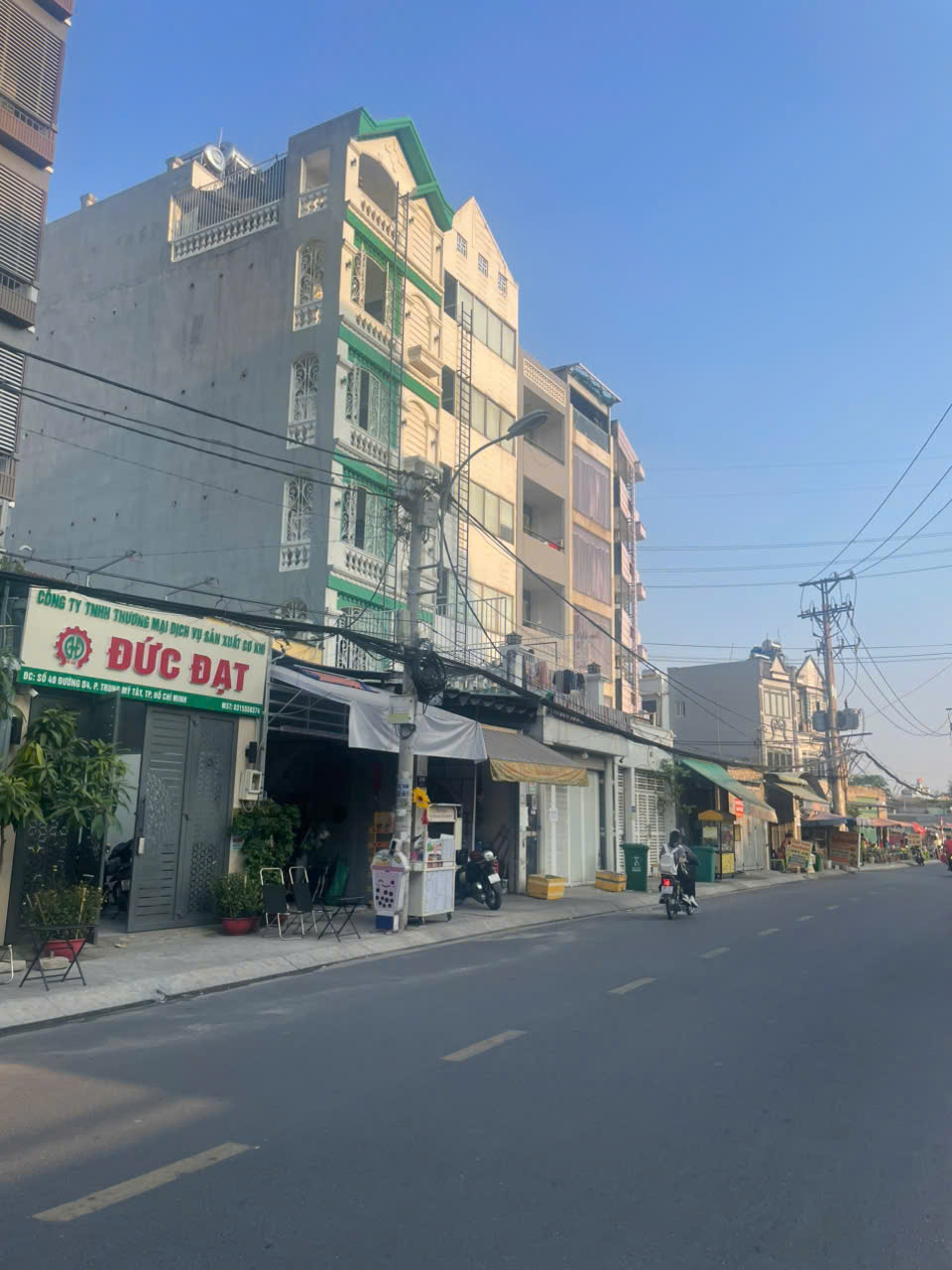 CĂN HỘ DỊCH VỤ 21 PHÒNG – NGAY CVPM QUANG TRUNG – DÒNG TIỀN KHỦNG 15999739